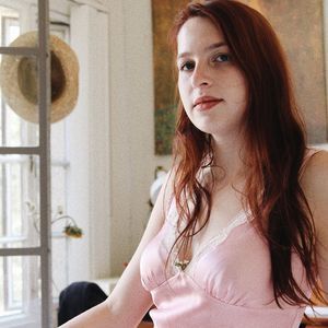 Meet your Posher, Nina